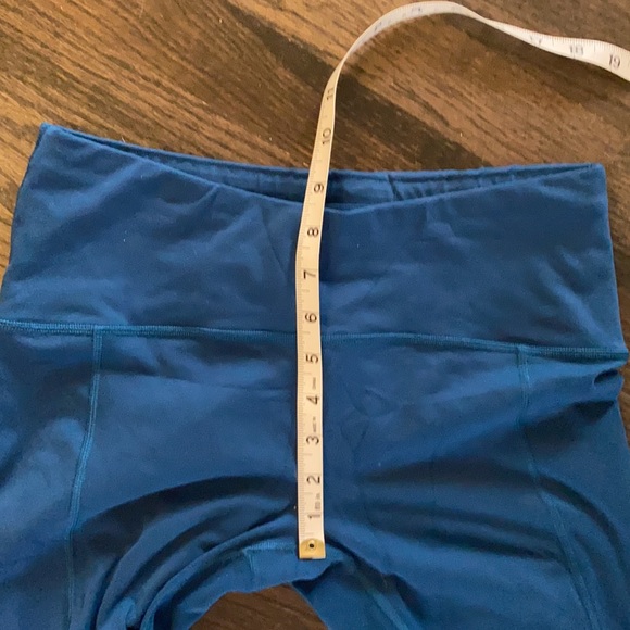 Oiselle Crop Blue Leggings Small S EUC - Picture 3 of 8